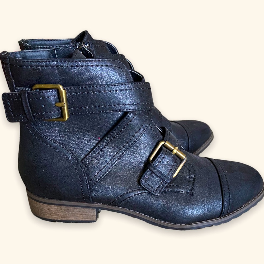 Black Buckle Booties - Size 8